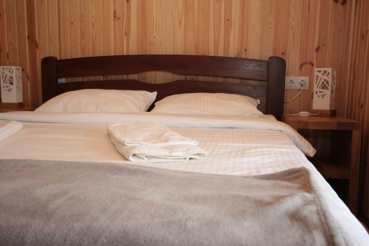 Ostrivky Hotel Szvityaz Kültér fotó